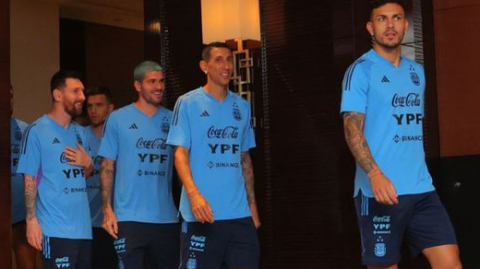 2024美洲杯决赛复盘：阿根廷1-0哥伦比亚加时绝杀，梅西伤退泪洒赛场