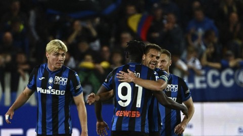 蓝黑军团主场力擒红狼 意甲争四烽烟再起