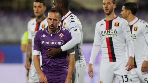 紫百合绝境救赎：佛罗伦萨补时奇迹逼平热那亚，弗兰基球场的窒息一夜