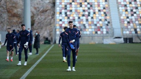 格子军团亚得里亚海畔砺兵 剑指世预赛开门红