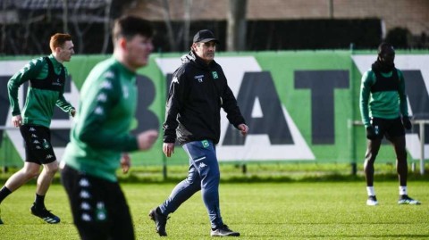 归乡的领航者：伊维斯·范德海格在色格拉布鲁日的冰与火之歌