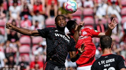 德甲鏖战：美因茨与柏林联合激战九十分钟互交白卷