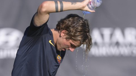 罗马盛夏练兵 扎尼奥洛冰水敷头备战新赛季