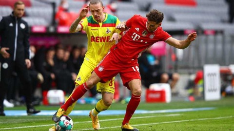 穆勒回归献助攻，莱万双响格纳布里替补发威，拜仁五球大胜科隆献礼百廿华诞