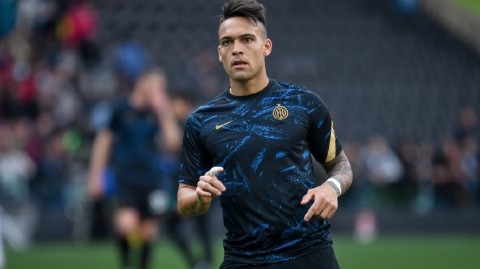 蓝黑之心劳塔罗坚定留守国际米兰续写传奇