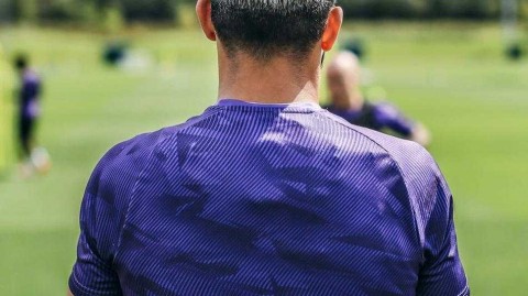 瓜迪奥拉眉头紧锁为哪般？曼城新赛季英超卫冕迷雾重重