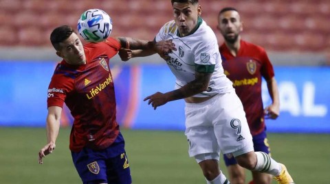 盐湖城之夜：皇家主场力克伐木者，西部格局因一战而变