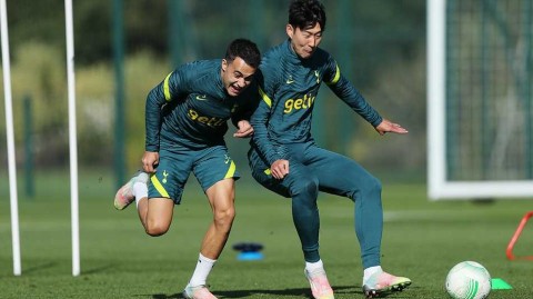 欧协联战前最后的准备 热刺将士在训练场上挥汗如雨