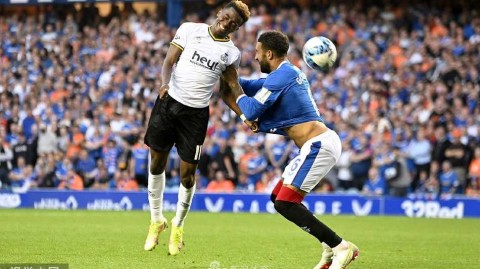 格拉斯哥流浪者主场逆转圣吉罗斯勇闯欧冠附加赛