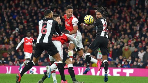 奥巴梅扬续约风云：枪手顶薪锁定夺冠功勋