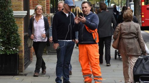 狂人变身记：穆里尼奥潮装漫步伦敦，卸下重担迎来新生