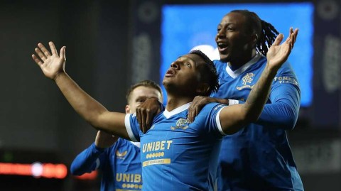 欧联杯之夜：流浪者大胜斯巴达，新帅首秀与“滑稽”乌龙成焦点