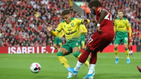 安菲尔德号角吹响，红军利物浦四箭齐发斩落金丝雀