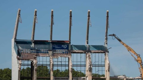 红白记忆的最后守望：卡尔德隆球场拆除完毕，河畔再无喧嚣