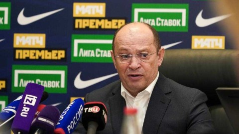 疫情寒流席卷俄罗斯，战斗民族的足球联赛无奈“冬眠”