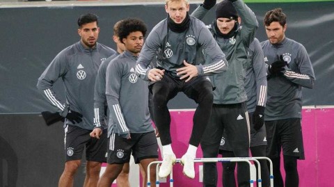 德国战车在杜塞尔多夫蓄势待发，青春风暴誓要重塑辉煌