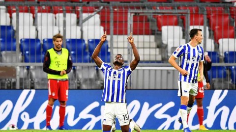 安联球场的进球盛宴：重温拜仁四比三绝杀柏林赫塔的跌宕之夜