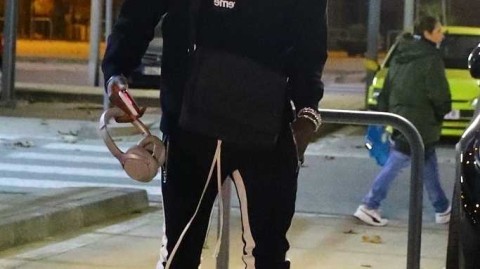 巴萨边锋登贝莱：假期时光中的自我沉淀与蓄力