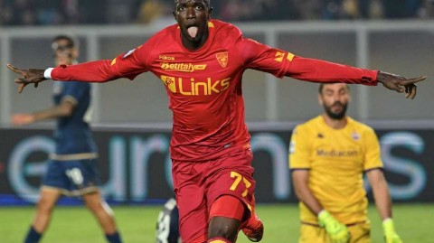 意甲第十轮激战莱切主场憾平佛罗伦萨