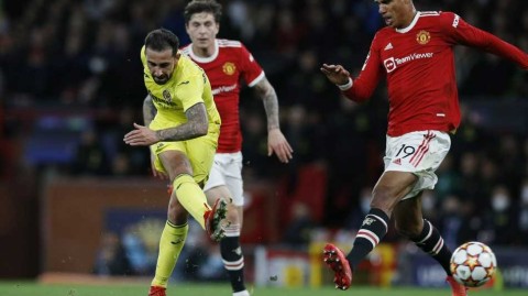 瓦拉内腿筋拉伤高挂免战牌，红魔防线危机与魔鬼赛程的双重考验