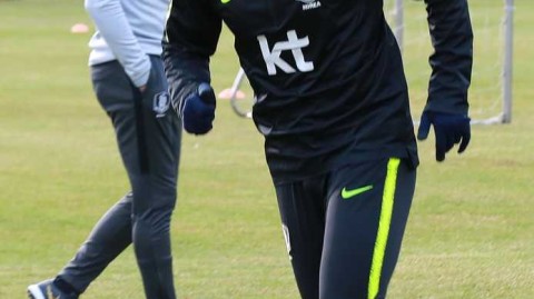 太极战神归来：孙兴慜英超奔波后即刻融入韩国队训练，引爆坡州基地