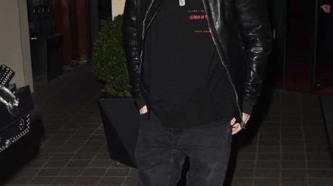 巴黎街头静谧时光 维拉蒂与超模杰西卡低调同行