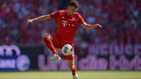 拜仁慕尼黑官方公告：铁卫帕瓦尔确诊感染新冠病毒，已居家隔离