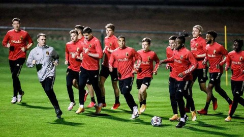 比利时红魔的特别集训：疫情下的备战与温情