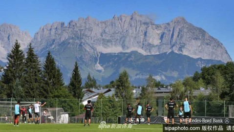 施瓦本幼兽山间砺爪：斯图加特奥地利集训，剑指德甲新战场