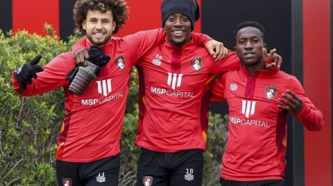 备战关键战役 伯恩茅斯迪拜温暖训练营纪实