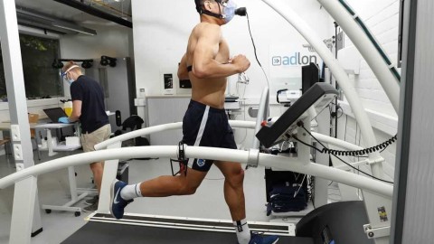 烈日下的铁血重生：比利时亨克俱乐部疫情后高强度备战全记录