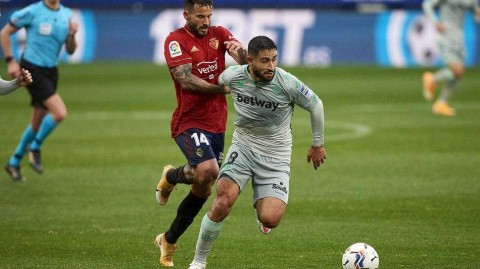 纳瓦拉国王球场的冬夜，皇家贝蒂斯客场完胜奥萨苏纳终结连败