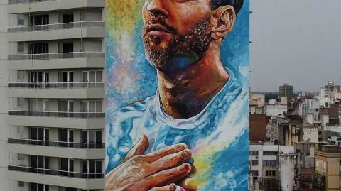 故乡苍穹下的足球传奇罗萨里奥城市天幕致敬梅西