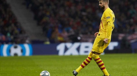 圣马梅斯的伤退之夜：回顾皮克那次令人牵挂的左腿比目鱼肌拉伤