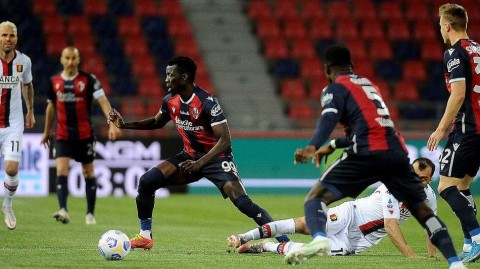 意甲激战博洛尼亚落败 热那亚客场掀翻红蓝军