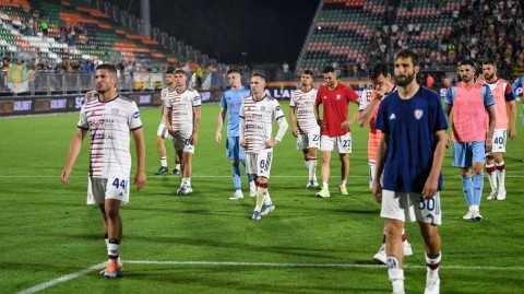 意甲收官之战泪与憾 威尼斯卡利亚里双双降级