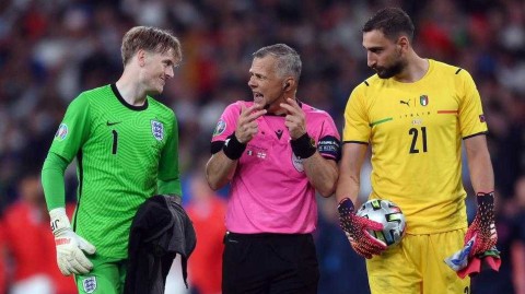 温布利球门的巅峰对话：皮克福德与唐纳鲁马的点球封神之夜