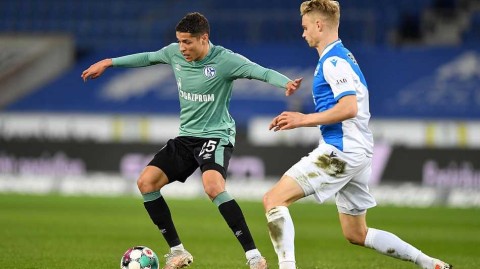 德甲赛场上的悲喜两重天：比勒费尔德保级曙光与沙尔克零四的暗黑降级夜