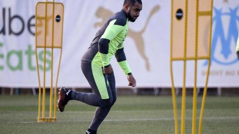 维洛德隆球场的阴影下：欧冠小组赛第四轮前的马赛