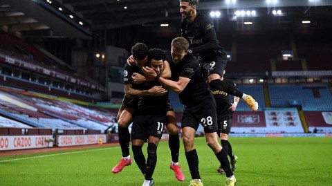 林皇降临！林加德首秀惊艳梅开二度 助西汉姆联客场完胜阿斯顿维拉