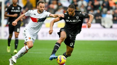 意甲联赛乌甸尼斯与热那亚互交白卷，达契亚球场的平淡之夜