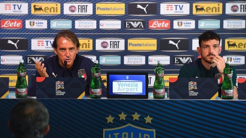 蓝衣军团扬帆起航，意大利国家队召开欧国联赛前发布会