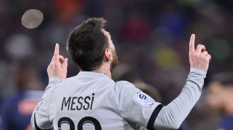 法甲战报：巴黎圣日耳曼客场力克蒙彼利埃 梅西闪耀姆巴佩伤退引忧