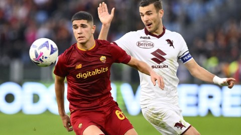 罗马补时绝平都灵穆帅染红马蒂奇救主