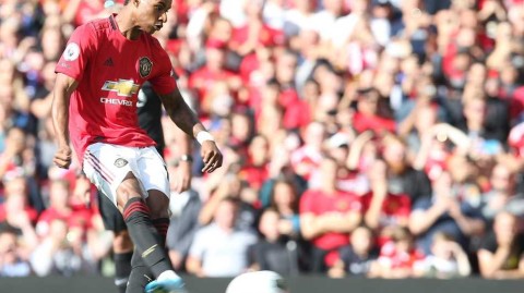 红魔点射致胜，蓝狐新锋霸降临，皇马双星闪耀，曼城金身告破，内马尔遭狂嘘后演惊天倒钩