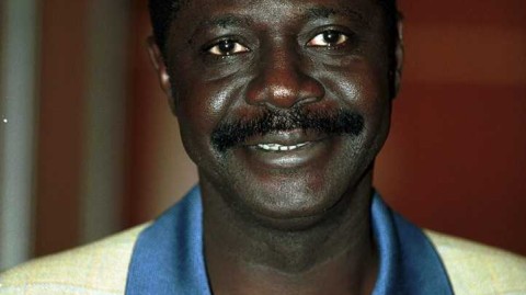 前马赛掌舵者迪乌夫：从记者到欧洲豪门首位黑人主席，因新冠憾别世界