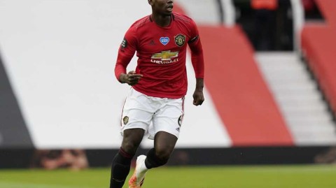 博格巴伤缺数周，曼联中场面临严峻考验