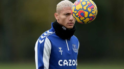 太妃糖磨刀霍霍！埃弗顿全封闭训练静待英超第12轮硬仗