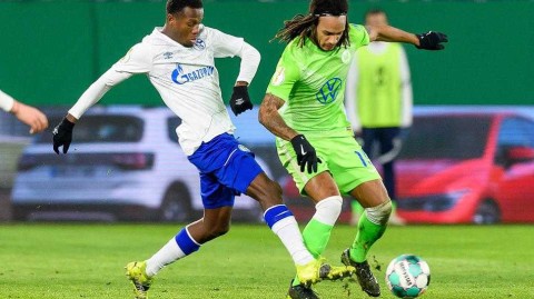 德国杯寒夜战火：狼堡一击制胜，皇家蓝饮恨出局