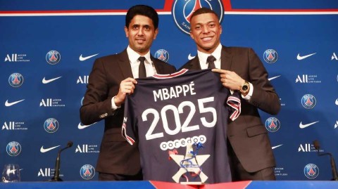 巴黎王子公园球场见证姆巴佩续约留队历史时刻